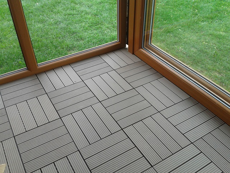 WPC DIY Deck Tiles